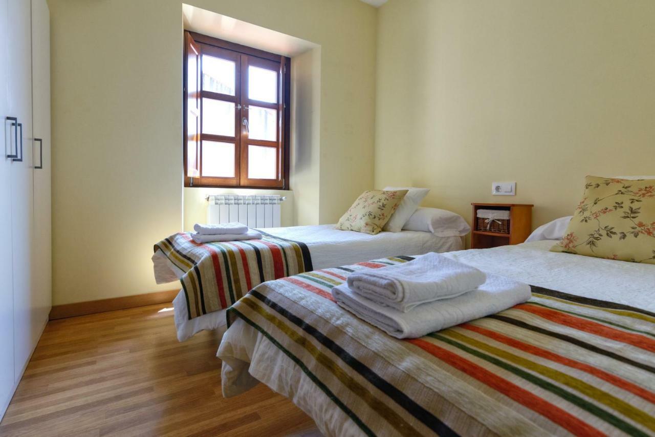 Mirando Llanes A B C Apartment Ngoại thất bức ảnh