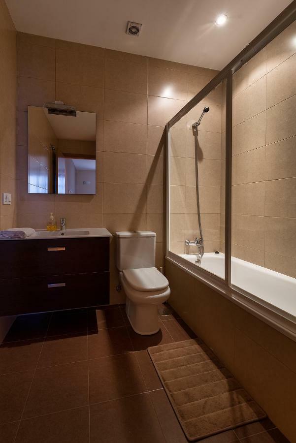 Mirando Llanes A B C Apartment Ngoại thất bức ảnh